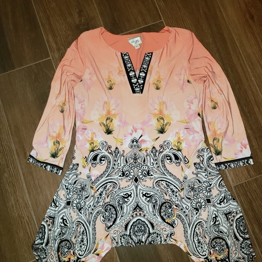 ECI Tunic Top sz Medium
